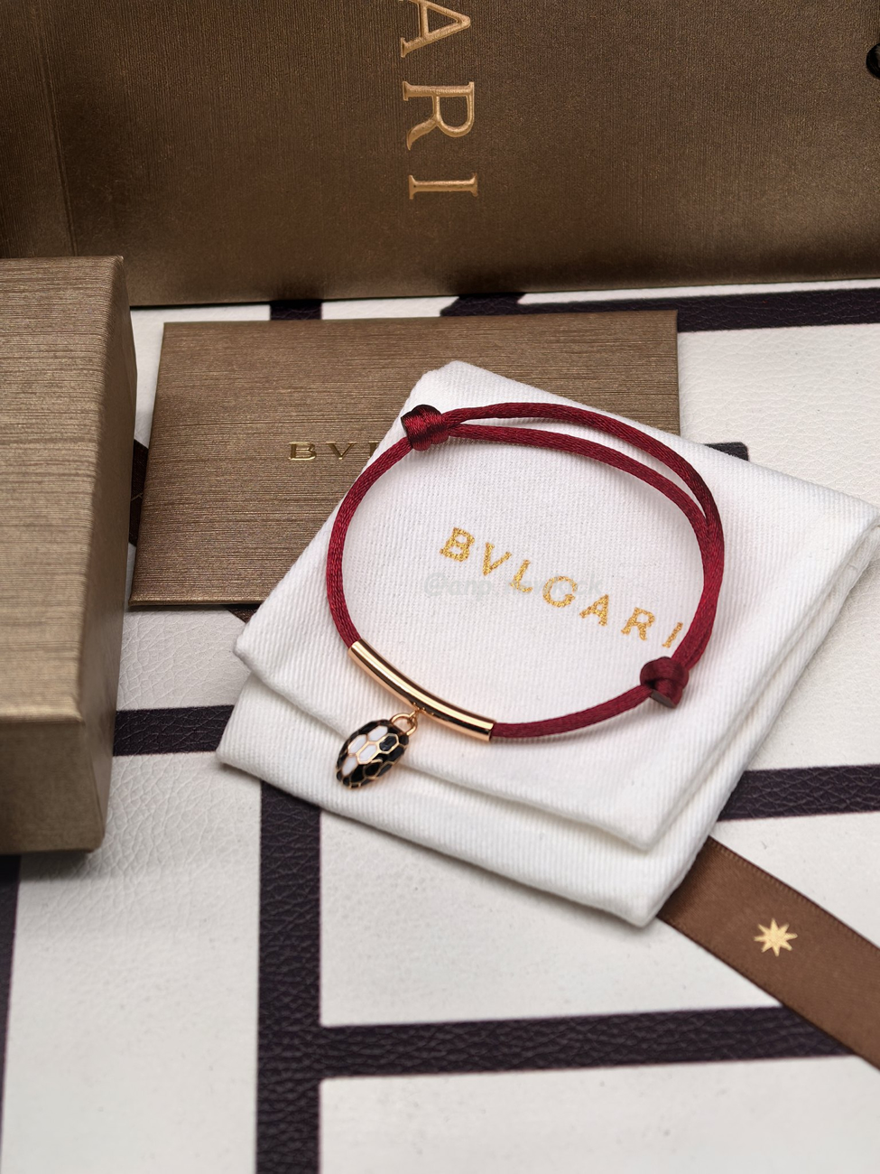 Bulgari Bracelet (1) - www.newkick.vip